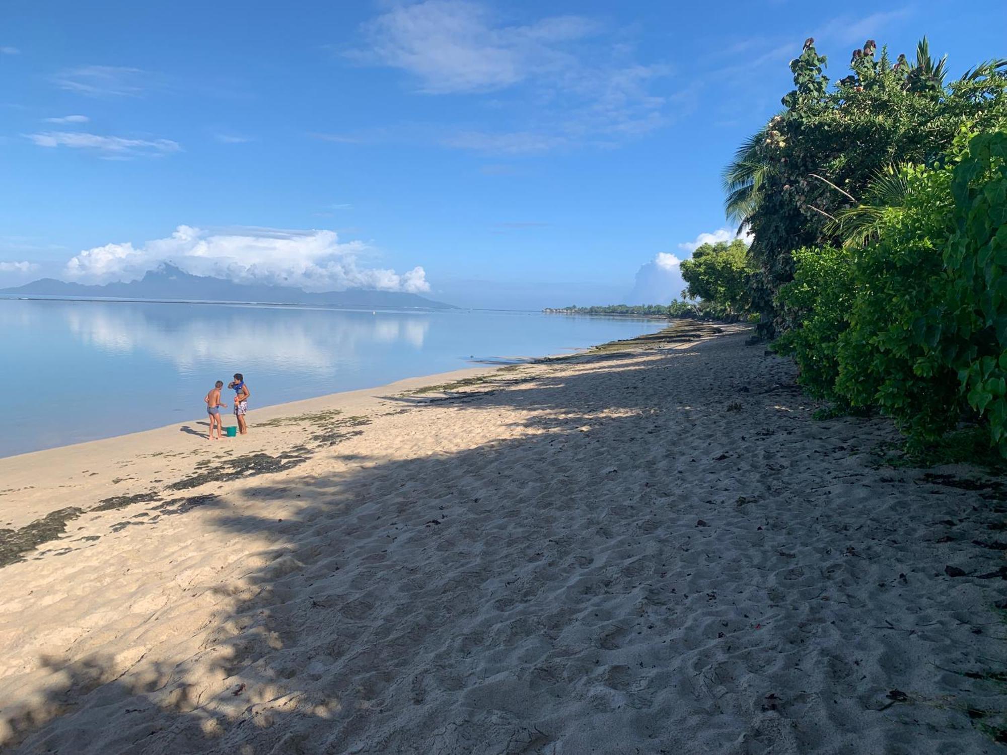 Fare Hotu Punaauia Bord De Mer Luaran gambar